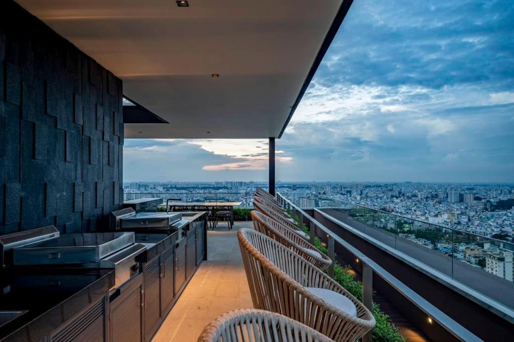 The Rixx Fashionista Apartment/D1/Pool/Gym/Bbq/Lux Ho Chi Minh City Exterior photo